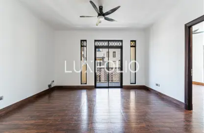 Apartment - 2 Bedrooms - 3 Bathrooms for rent in Zaafaran 4 - Zaafaran - Old Town - Dubai
