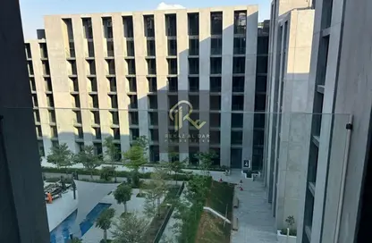 شقة - غرفة نوم - 2 حمامات للايجار في الطراز - حي نسيج - الجادة - الشارقة