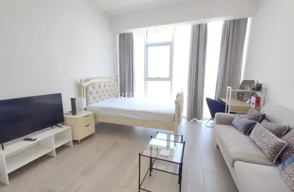 Apartment - Studio - 1 Bathroom for rent in Bloom Towers B - Bloom Towers - Jumeirah Village Circle - Dubai