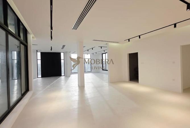 15570853 - Property Image 3