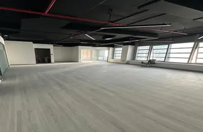 مكتب - استوديو - 1 حمام للايجار في البرج الفضي - الخليج التجاري - دبي