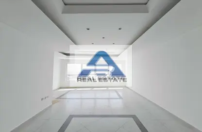 Apartment - 4 Bedrooms - 5 Bathrooms for rent in Al Khalidiya - Abu Dhabi