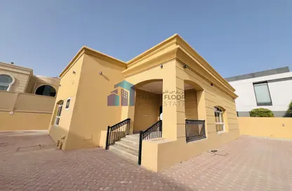 فيلا - 3 غرف نوم - 3 حمامات للايجار في الخوانيج 1 - الخوانيج - دبي