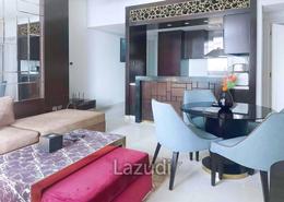 صورةغرفة المعيشة / غرفة الطعام لـ: شقة - 2 غرف نوم - 2 حمامات للكراء في برج أبر كريست - دبي وسط المدينة - دبي, صورة 1