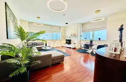 Villa - 2 Bedrooms - 2 Bathrooms for rent in Marina Pinnacle - Dubai Marina - Dubai