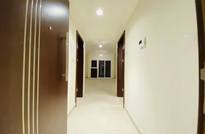 Apartment - 1 Bedroom - 2 Bathrooms for rent in Al Rawdah - Abu Dhabi