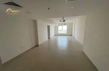 Apartment - 2 Bedrooms - 3 Bathrooms for rent in Al Majaz 1 - Al Majaz - Sharjah