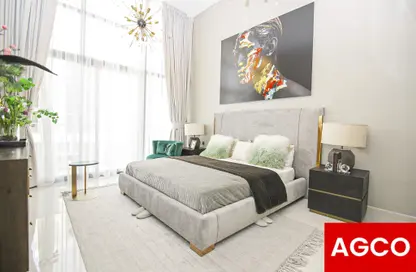 Room / Bedroom image for: Villa - 6 Bedrooms - 7 Bathrooms for rent in Aurum Villas - Juniper - Damac Hills 2 - Dubai, Image 1