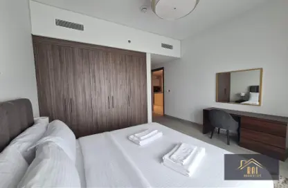 Room / Bedroom image for: Apartment - 1 Bedroom - 2 Bathrooms for rent in SOL Avenue - Business Bay - Dubai, Image 1