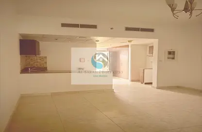 Apartment - Studio - 1 Bathroom for sale in Safeer Tower 2 - Safeer Towers - Business Bay - Dubai