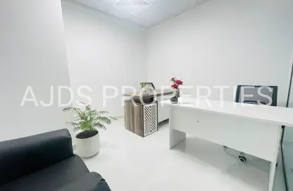 Office Space - Studio - 1 Bathroom for rent in Aspin Tower - Sheikh Zayed Road - Dubai