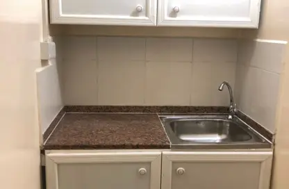 Apartment - 1 Bedroom - 1 Bathroom for rent in Cornich Al Khalidiya - Al Khalidiya - Abu Dhabi
