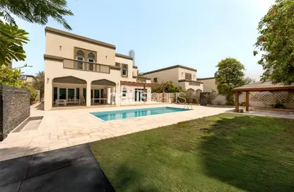 Villa - 5 Bedrooms - 5 Bathrooms for sale in Regional - Jumeirah Park - Dubai