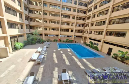 Apartment - 2 Bedrooms - 2 Bathrooms for rent in Golden Sands 1 - Mankhool - Bur Dubai - Dubai