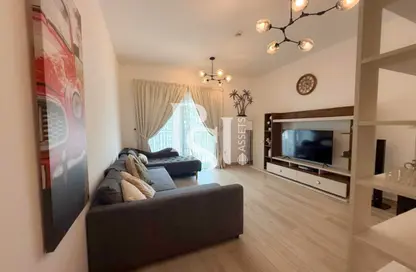 Apartment - 1 Bedroom - 1 Bathroom for rent in Waters Edge - Yas Island - Abu Dhabi