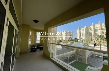 Apartment - 2 Bedrooms - 2 Bathrooms for rent in Al Hallawi - Shoreline Apartments - Palm Jumeirah - Dubai