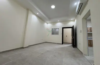 Apartment - 1 Bedroom - 2 Bathrooms for rent in Oud Bin Sag-Han - Al Muwaiji - Al Ain