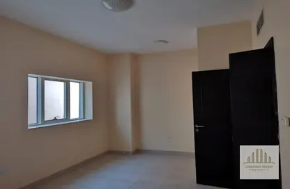 Empty Room image for: Apartment - 2 Bedrooms - 1 Bathroom for rent in Al Murabaa - Al Ain, Image 1