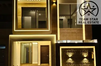 Villa - 4 Bedrooms - 6 Bathrooms for sale in Al Yasmeen 1 - Al Yasmeen - Ajman