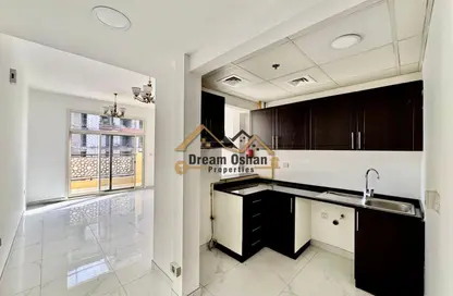 Apartment - 1 Bedroom - 2 Bathrooms for rent in The Pearl - Al Jaddaf - Dubai