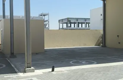 Warehouse - Studio - 1 Bathroom for rent in Mussafah Industrial Area - Mussafah - Abu Dhabi