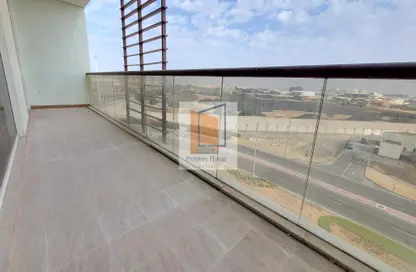 شقة - 3 غرف نوم - 4 حمامات للايجار في الريانة - مدينة خليفة - أبوظبي