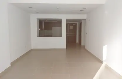 Apartment - 2 Bedrooms - 4 Bathrooms for rent in Dubai Wharf Tower 3 - Dubai Wharf - Al Jaddaf - Dubai