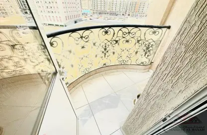 Apartment - 1 Bedroom - 2 Bathrooms for rent in Muwaileh 29 Building - Muwaileh - Sharjah