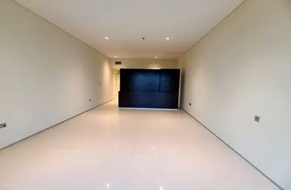Apartment - 3 Bedrooms - 3 Bathrooms for rent in Park Place Tower - Sheikh Zayed Road - Dubai