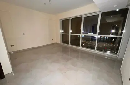 Apartment - 1 Bedroom - 2 Bathrooms for rent in Al Falah Street - City Downtown - Abu Dhabi