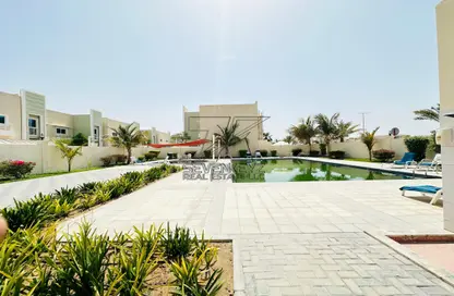 فيلا - 4 غرف نوم - 5 حمامات للايجار في واحة ليوا - مدينة خليفة - أبوظبي