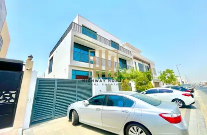 Villa - 5 Bedrooms - 7 Bathrooms for sale in Hoshi 1 - Hoshi - Al Badie - Sharjah
