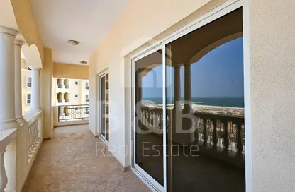 شقة - 2 غرف نوم - 3 حمامات للايجار في 4 رويال بريز - رويال بريز - قرية الحمرا - رأس الخيمة شقة - 2 غرف نوم - 3 حمامات للايجار في 4 رويال بريز - رويال بريز - قرية الحمرا - رأس الخيمة