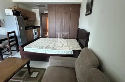 شقة - 1 حمام للايجار في مساكن النخبة رقم 5 - مساكن النخبة الرياضية - مدينة دبي الرياضية - دبي