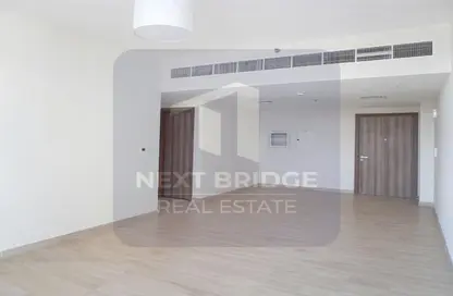 شقة - 2 غرف نوم - 3 حمامات للايجار في خليج القناة - الخليج التجاري - دبي