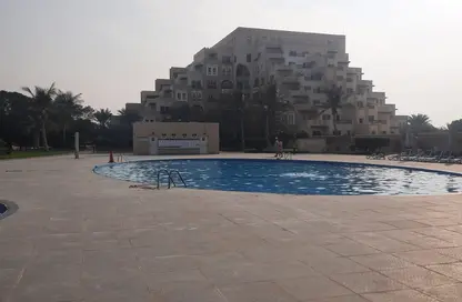 شقة - 3 غرف نوم - 4 حمامات للايجار في ياقوت - باب البحر - جزيرة المرجان - رأس الخيمة