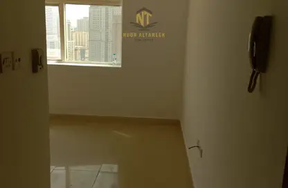 شقة - 1 حمام للايجار في شارع التعاون الجديد - التعاون - الشارقة