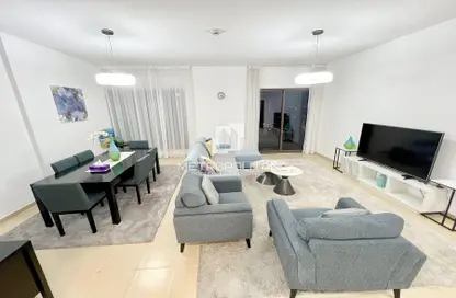 Apartment - 2 Bedrooms - 2 Bathrooms for sale in Shams 1 - Shams - Jumeirah Beach Residence - Dubai