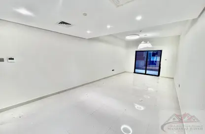 Apartment - 1 Bedroom - 2 Bathrooms for rent in Amber Tower - Muwaileh - Sharjah