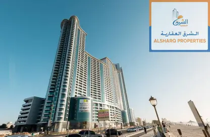 شقة - 2 غرف نوم - 4 حمامات للايجار في برج الكورنيش - طريق كورنيش عجمان - عجمان