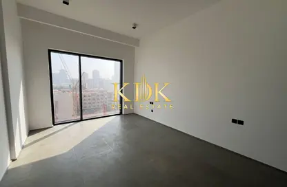 شقة - 2 غرف نوم - 3 حمامات للايجار في مبني س ه 1 - منطقة 14 - قرية الجميرا سركل - دبي