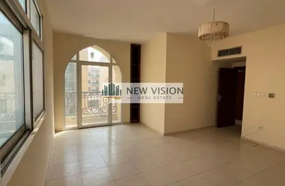 Apartment - 2 Bedrooms - 2 Bathrooms for rent in SG Muwaileh Building - Muwaileh - Sharjah