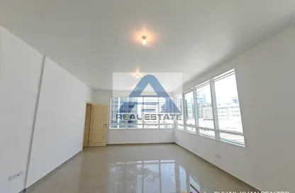 Apartment - 3 Bedrooms - 4 Bathrooms for rent in Tourist Club Area - Abu Dhabi