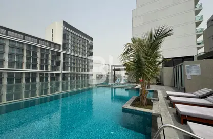 Apartment - Studio - 1 Bathroom for rent in Binghatti Azure - Jumeirah Village Circle - Dubai