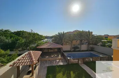 Villa - 5 Bedrooms - 5 Bathrooms for rent in Legacy - Jumeirah Park - Dubai
