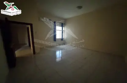 Empty Room image for: Apartment - 2 Bedrooms - 2 Bathrooms for rent in Al Dafeinah - Asharej - Al Ain, Image 1