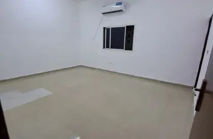 Apartment - 1 Bedroom - 1 Bathroom for rent in Al Jimi - Al Ain