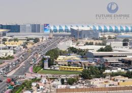 Apartment - 2 bedrooms - 4 bathrooms for rent in Airport Road Area - Al Garhoud - Dubai