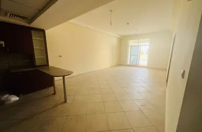 شقة - غرفة نوم - 2 حمامات للبيع في فوكس هيل 3 - فوكس هيل - موتور سيتي - دبي