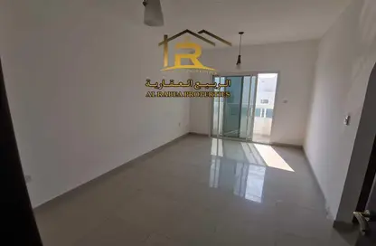 Empty Room image for: Apartment - 1 Bedroom - 1 Bathroom for rent in Al Rashidiya Towers - Al Rashidiya - Ajman Downtown - Ajman, Image 1